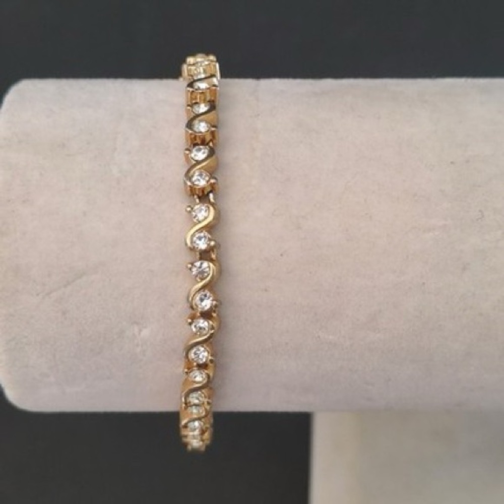 Elegant Vintage "S" Style Gold Tone w/Clear Rhinestones Tennis Bracelet